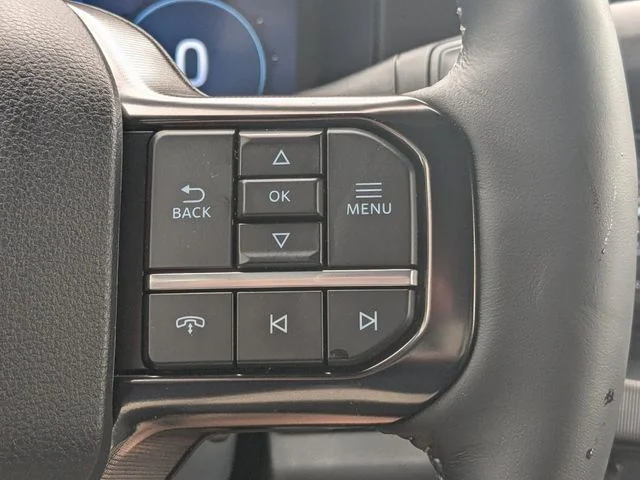 New 2026 Glacier Gray Metallic Tri-Coat Ford F-250® Platinum® image 27
