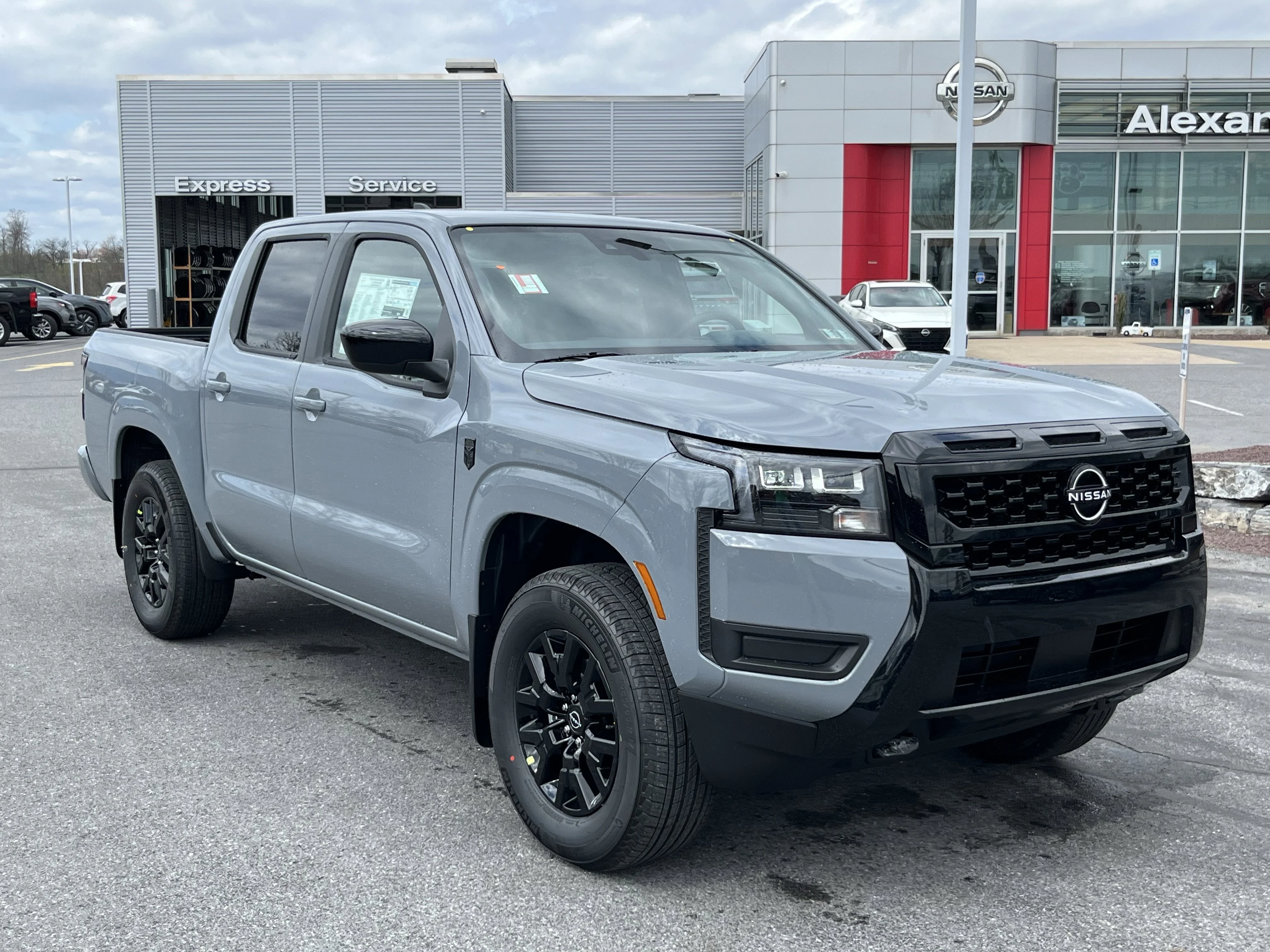 New 2026 Boulder Gray Pearl Nissan Crew Cab SV image 1