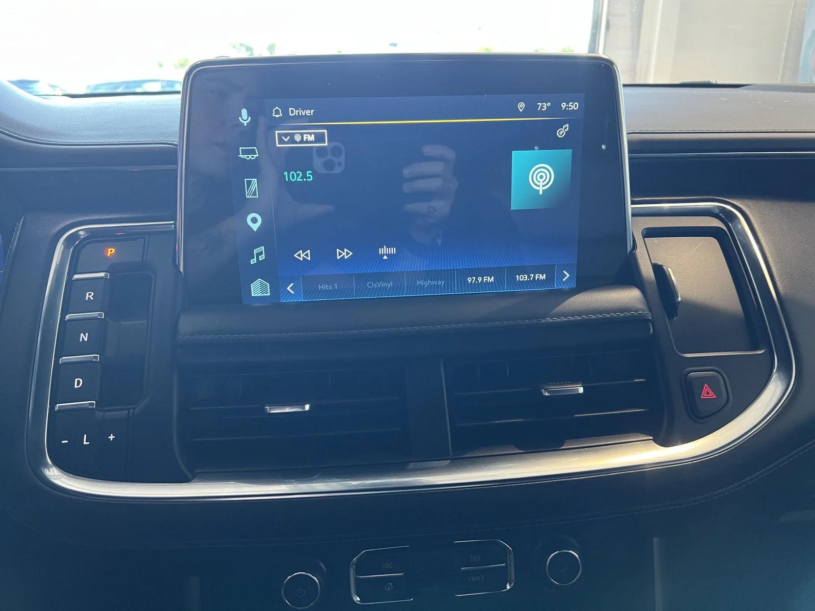 Used 2022 Summit White Chevrolet Z71 image 25