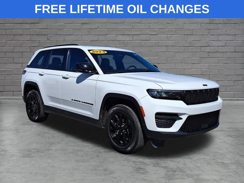 Used 2024 Bright White Clearcoat Jeep Altitude X image 1