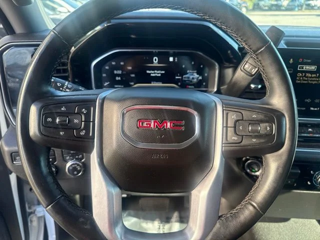 Used 2023 White GMC SLE image 13