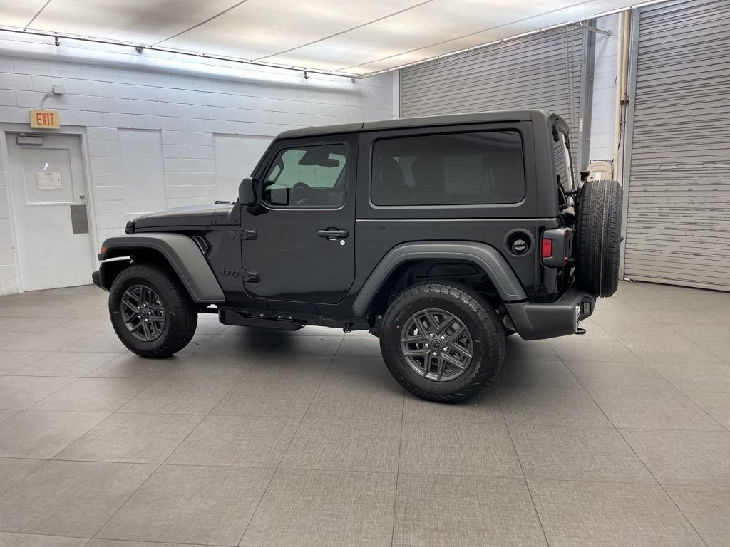 New 2026 Black Clear-Coat Exterior Paint Jeep Sport S image 5
