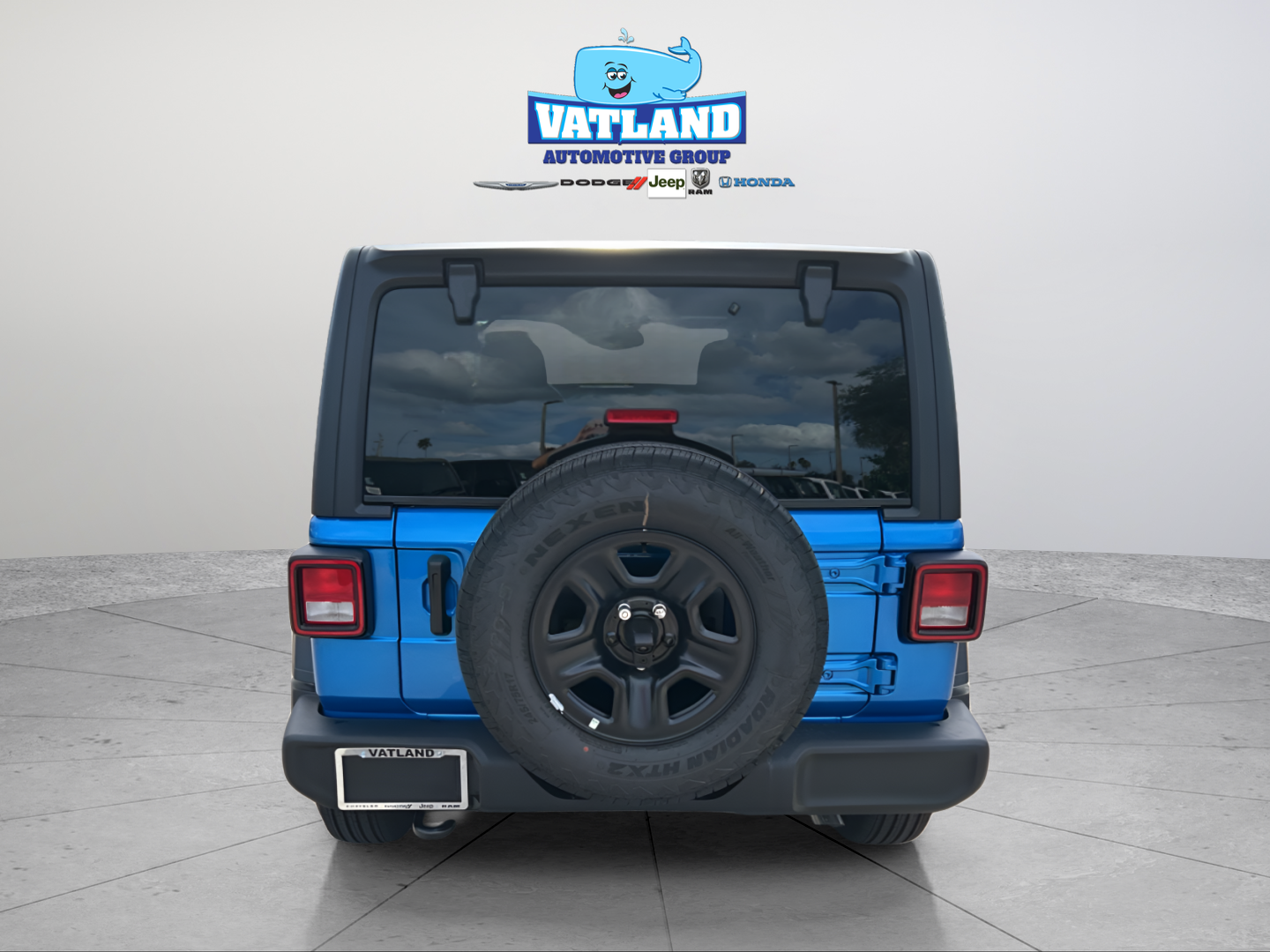 New 2026 Hydro Blue Pearl-Coat Exterior Paint Jeep Sport image 4