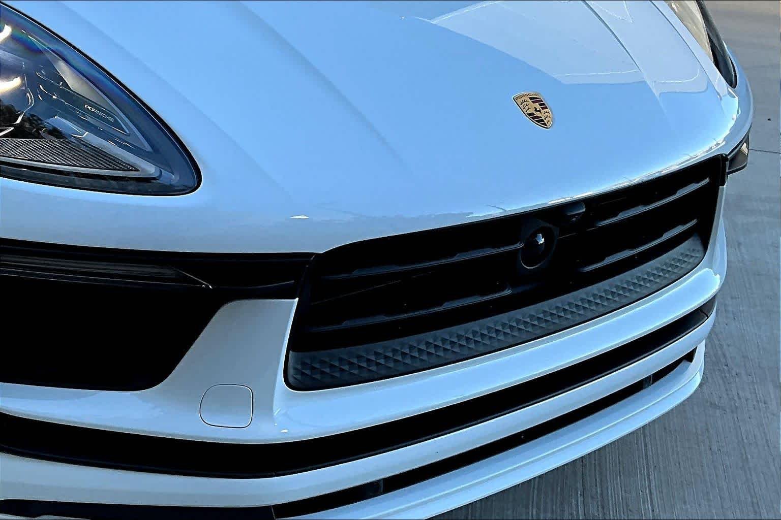 2026 Porsche Macan - Photo 23