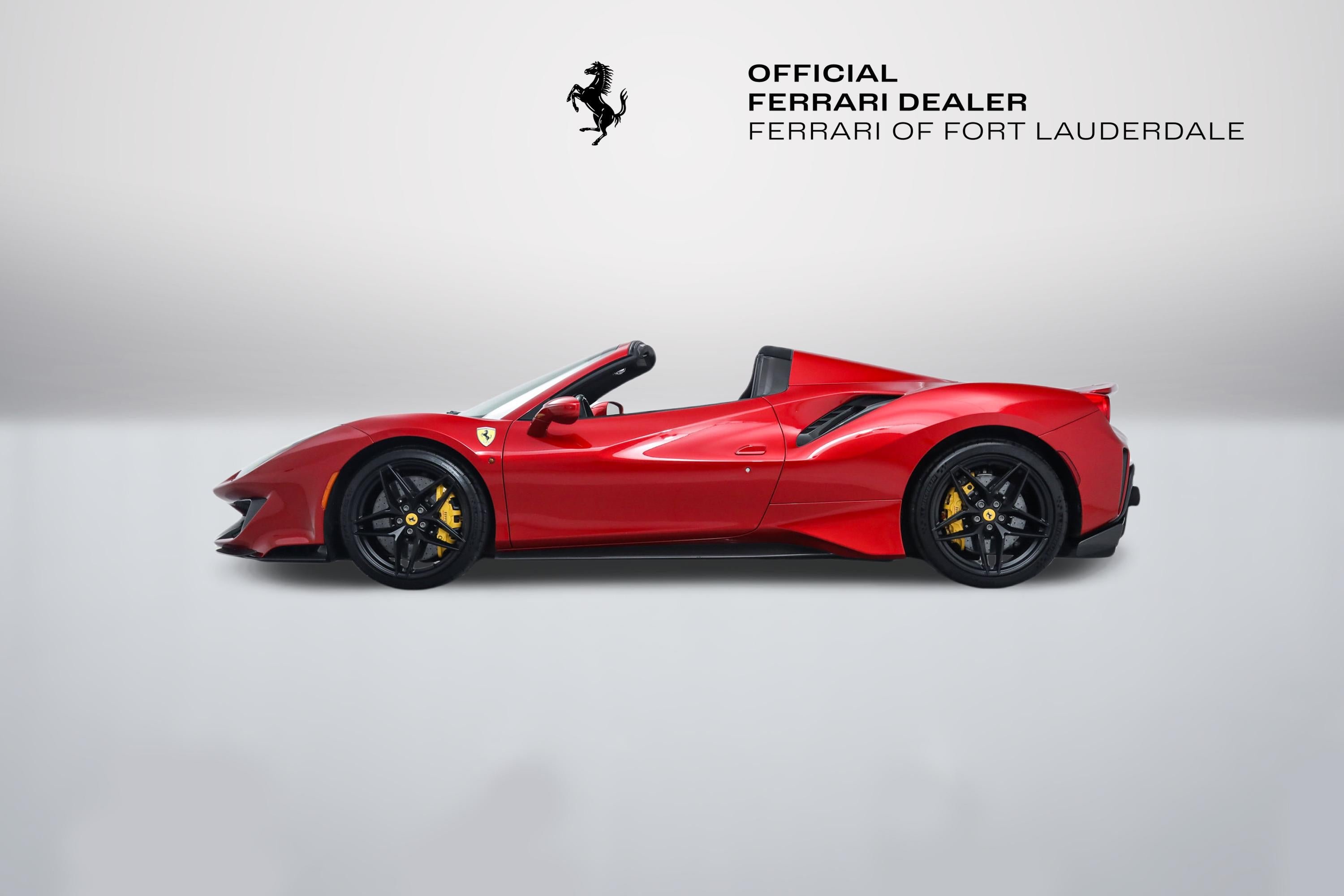 Certified Used 2020 Rosso Fuoco Ferrari  image 4