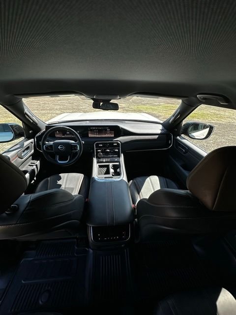 2025 Nissan Armada SL - Photo 28