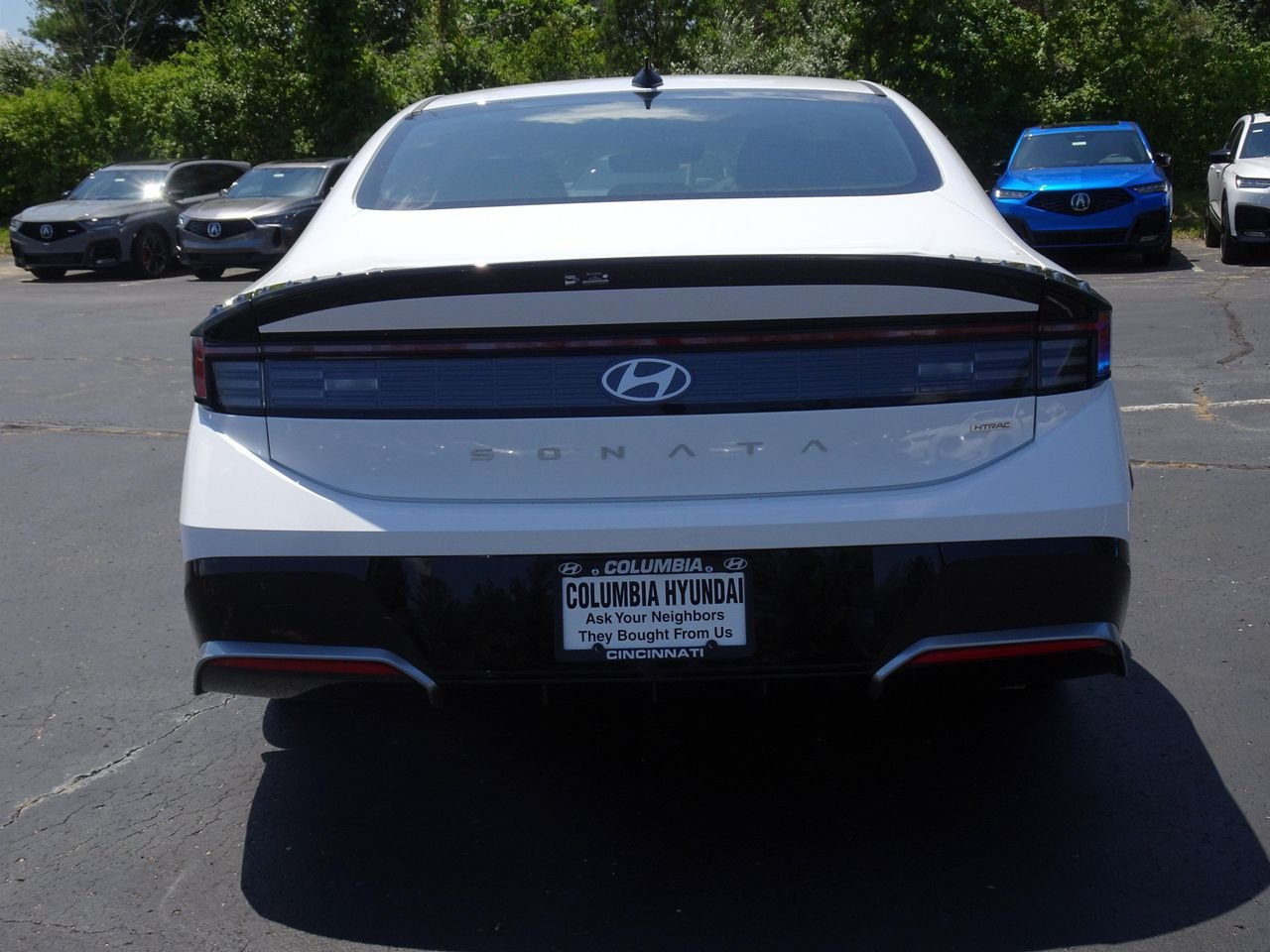 New 2026 White Hyundai SEL Sport image 4