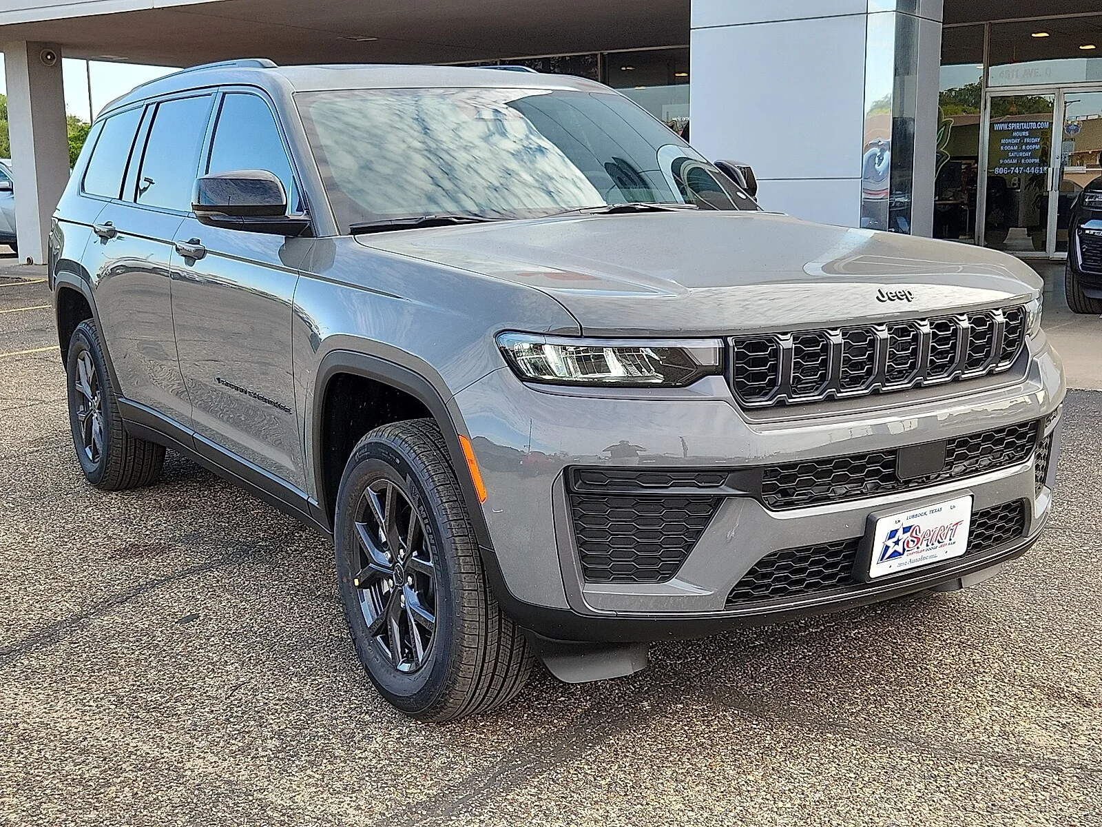 New 2027 Gray Jeep LAREDO 4X4 image 6