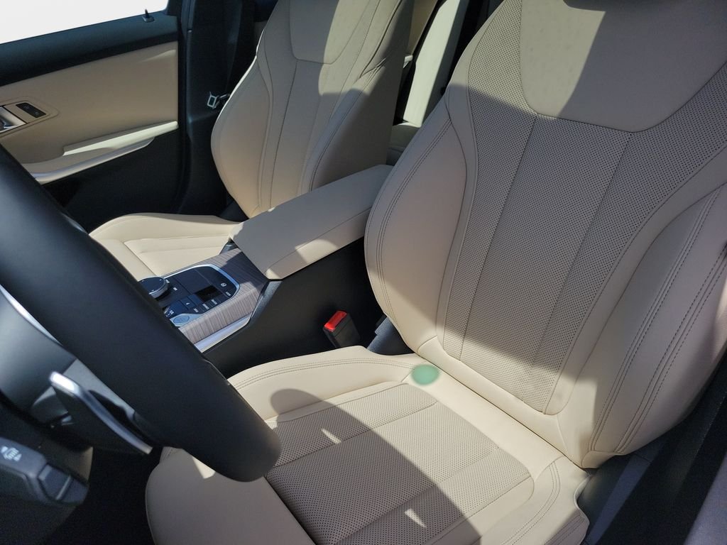 New 2026 Black Sapphire Metallic BMW 330i image 9