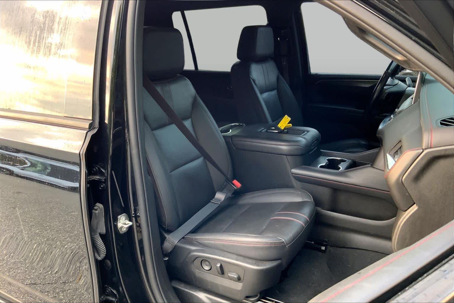 Used 2022 Black Chevrolet RST image 9