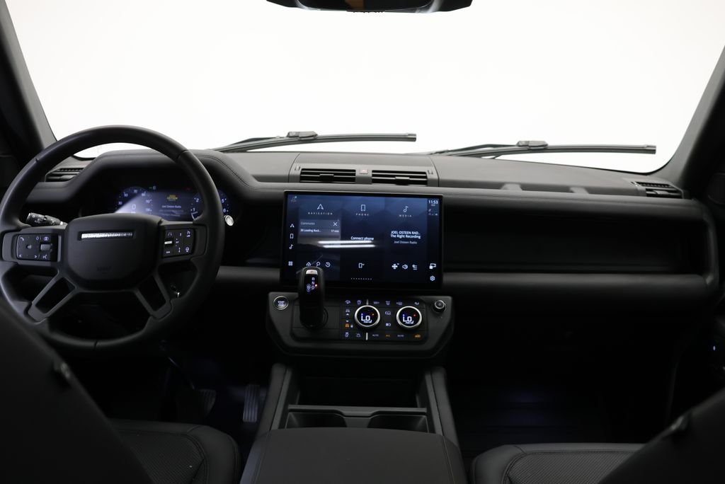 Used 2026 Fuji White Land Rover S image 15