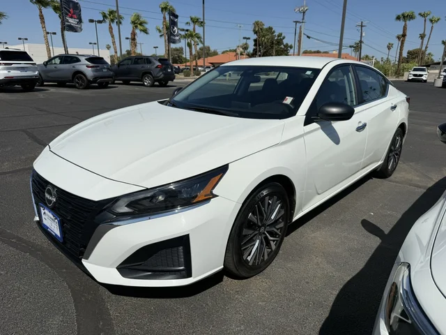 2025 Nissan Altima SV