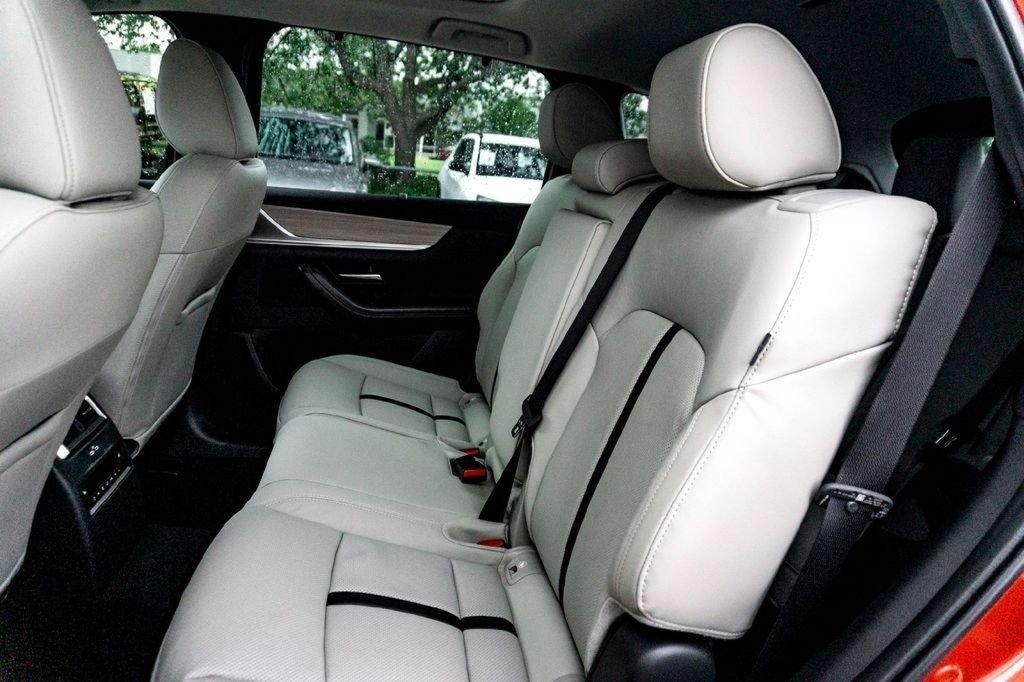 2026 Mazda CX-90 Premium Package - Photo 18