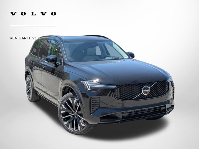 2026 Volvo XC90 Plug-In Hybrid Ultra Dark Theme
