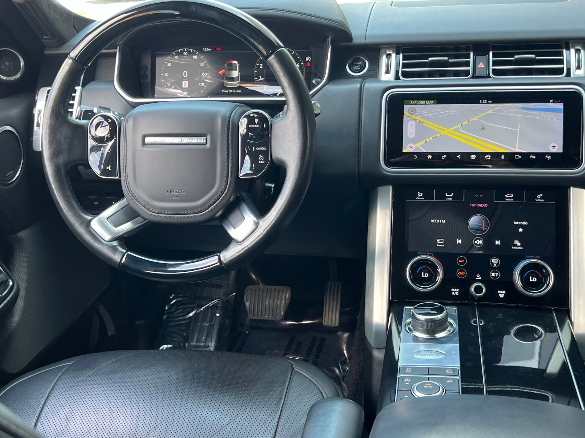 Used 2019  Land Rover 5.0L V8 Supercharged image 16