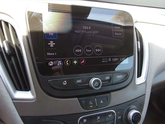 Used 2024 Sterling Gray Metallic Chevrolet LT image 18