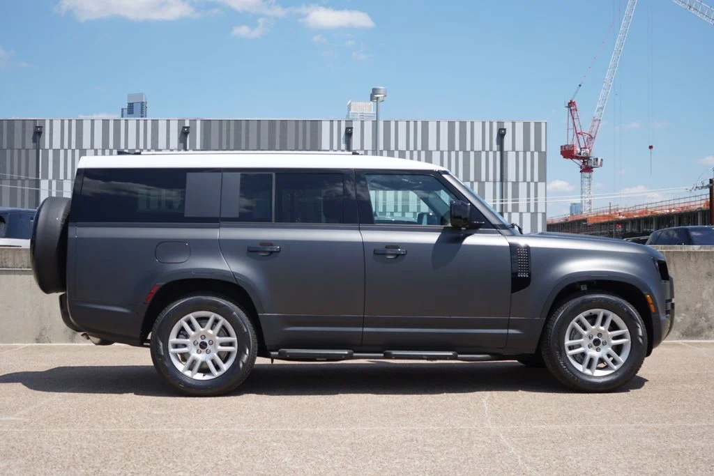 New 2026 Gray Land Rover S image 8