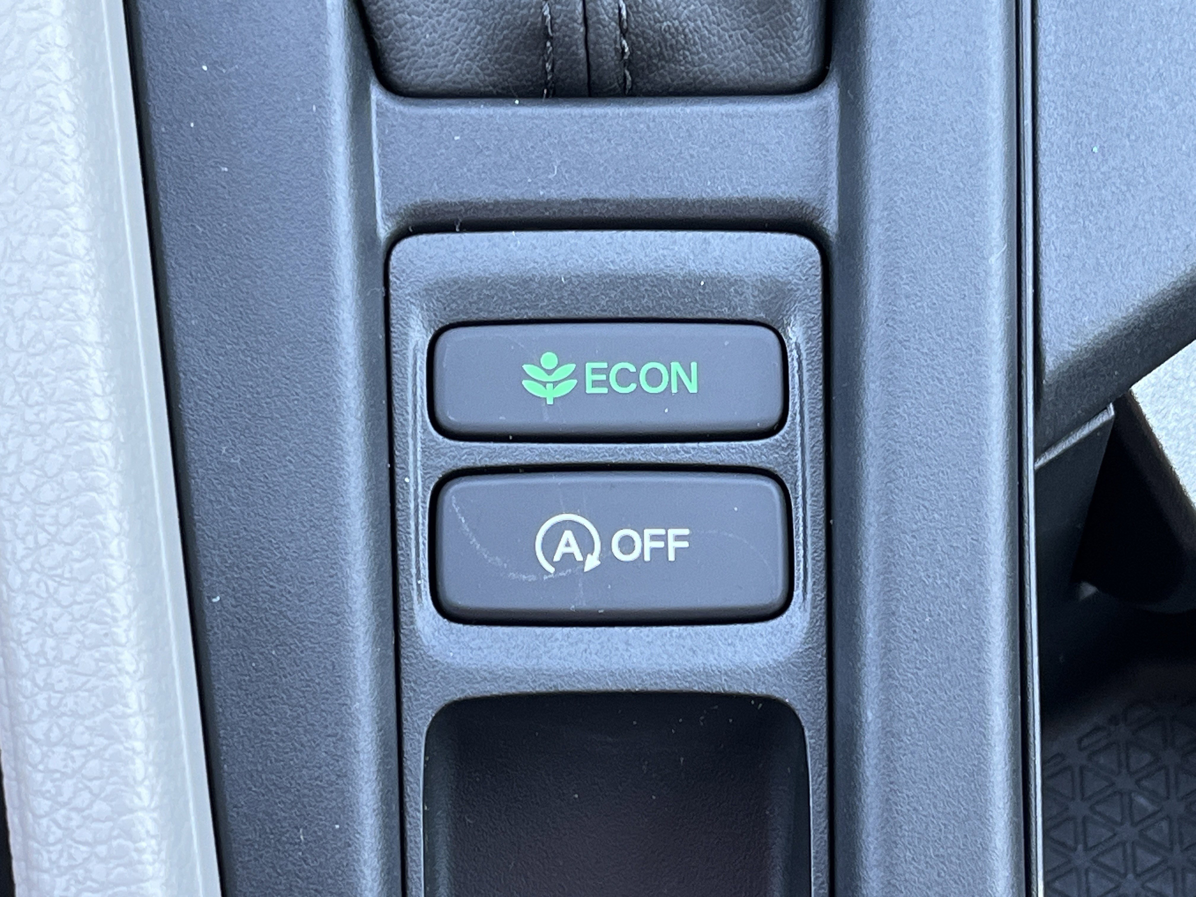 2025 Honda Accord SE - Photo 8