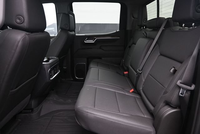 New 2026 Sterling Metallic GMC Elevation image 11