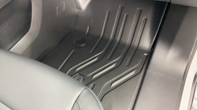 New 2024 Summit White Chevrolet Work Truck image 20