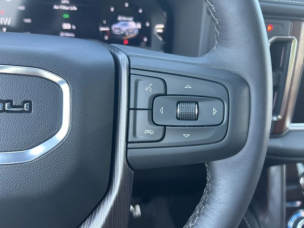Used 2023 Black GMC Denali Ultimate image 18