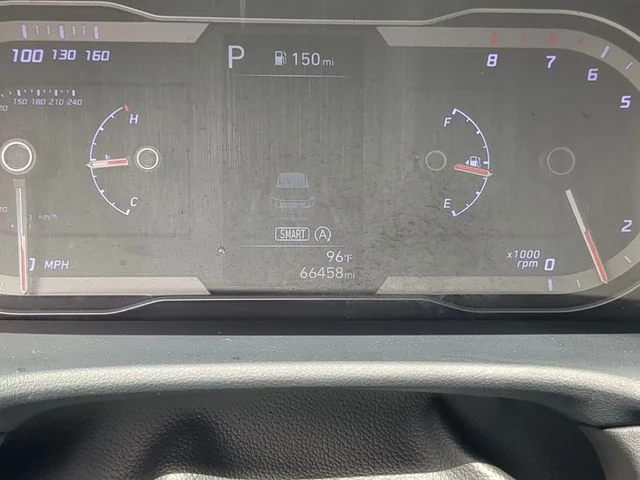 Certified Used 2022 Gray Hyundai SE image 31