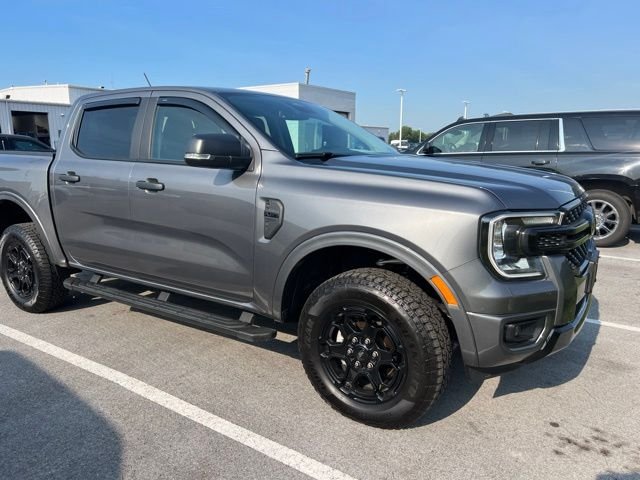 Used 2025 Carbonized Gray Metallic Ford XLT image 7