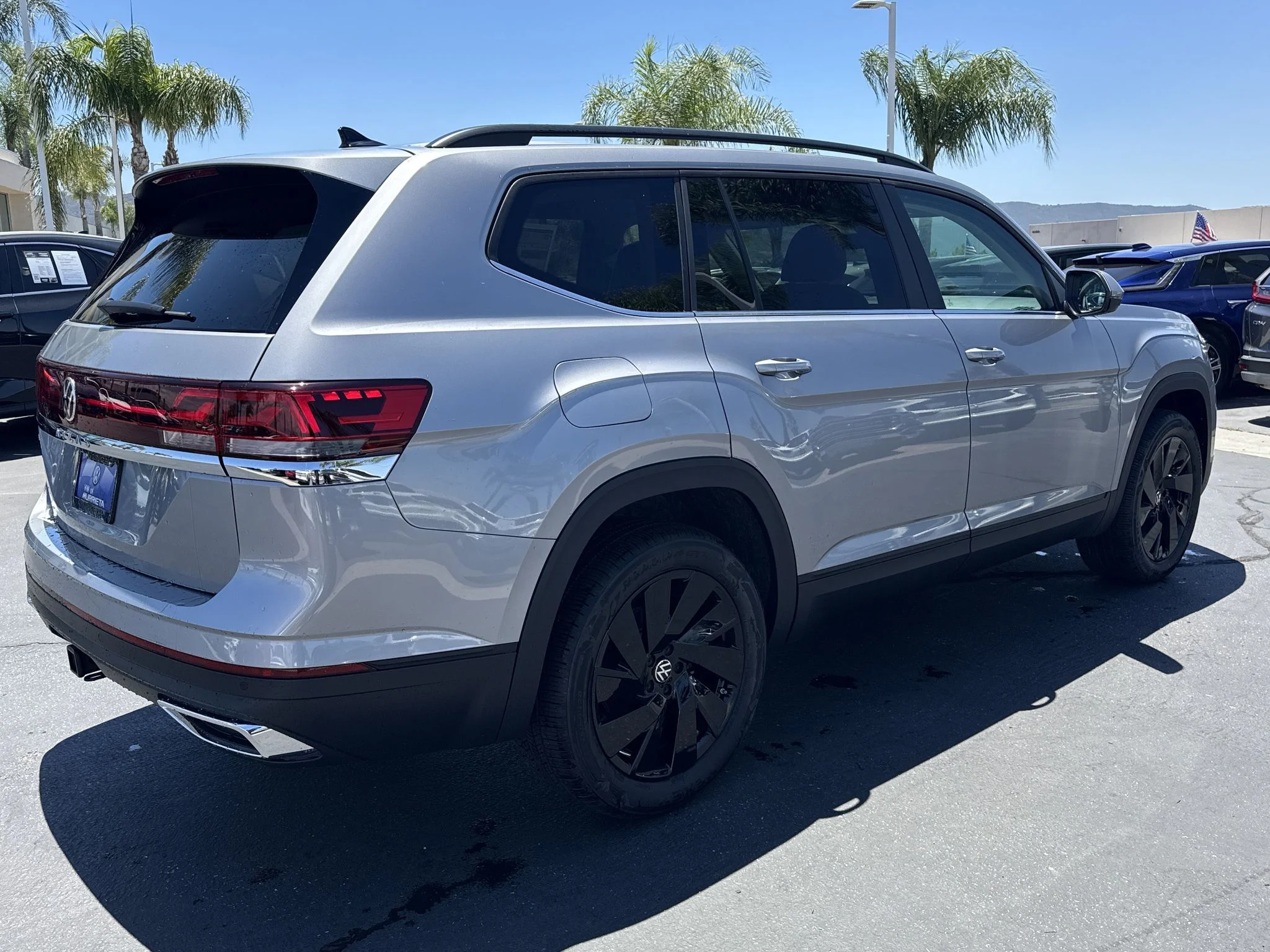 New 2026 Silver Mist Metallic Volkswagen 2.0T SE w/Technology image 8