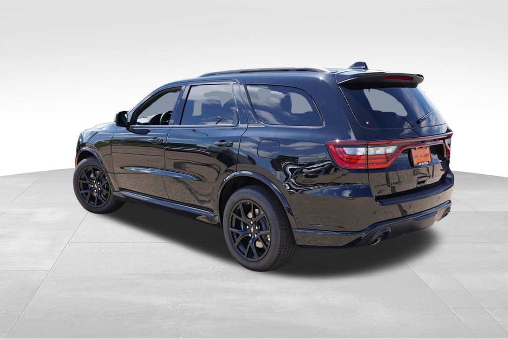 New 2026 Diamond Black Clear-Coat Exterior Paint Dodge GT Premium HEMI V8 image 5