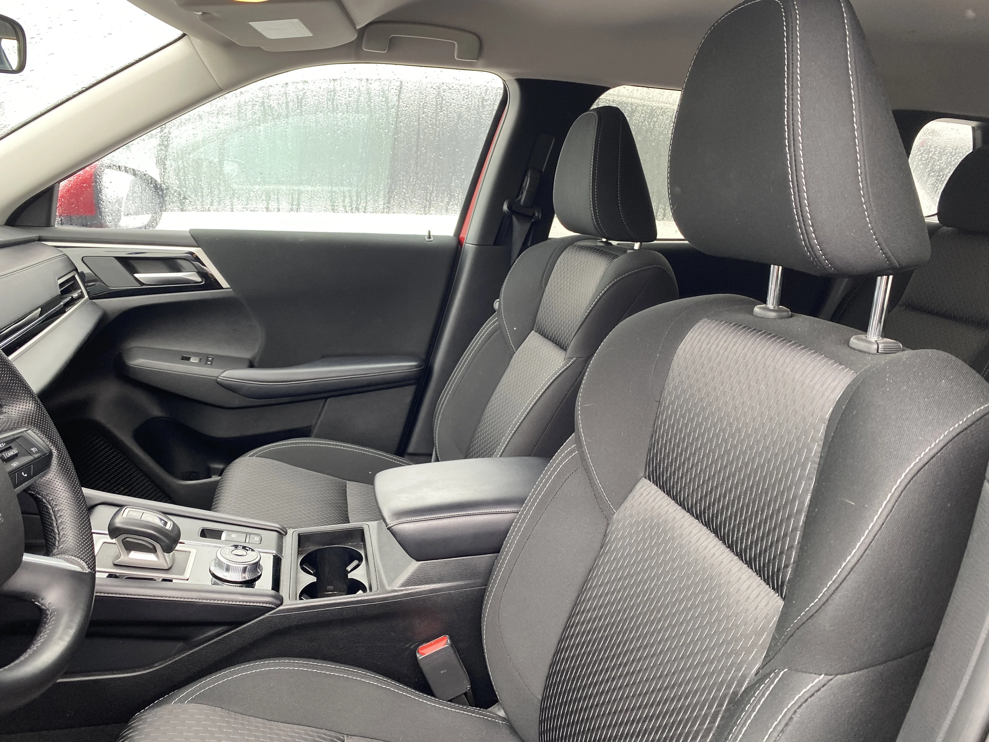 Used 2024 Red Mitsubishi ES image 2