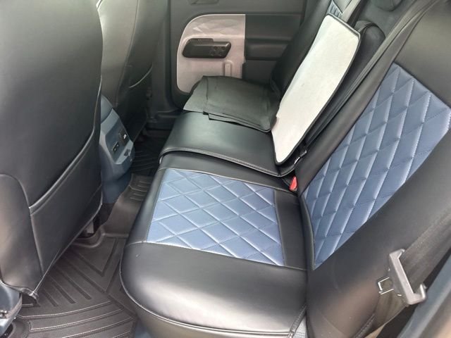 Used 2025 Gray Ford XLT image 17