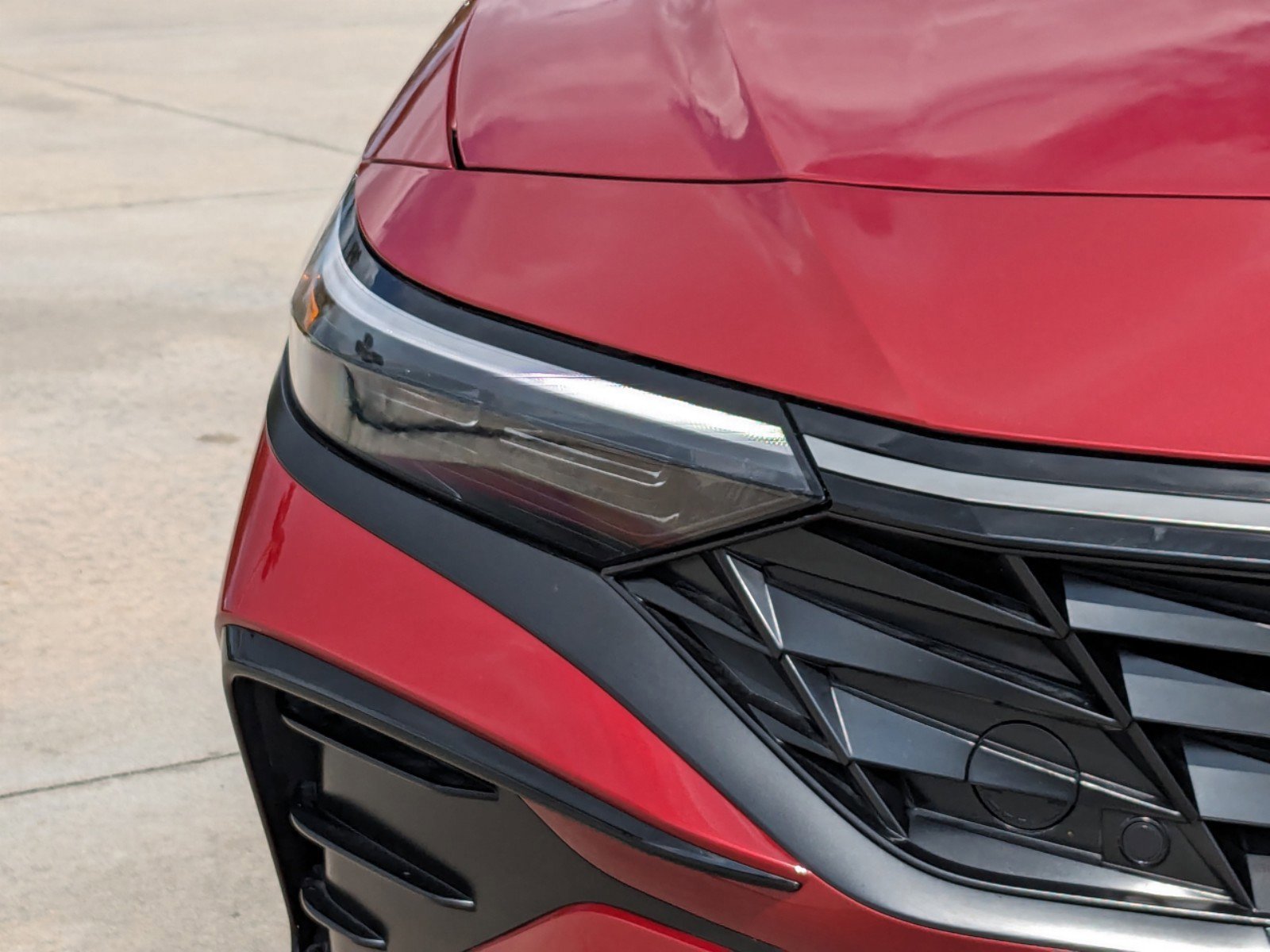 Certified Used 2025 Ultimate Red Hyundai Limited image 9