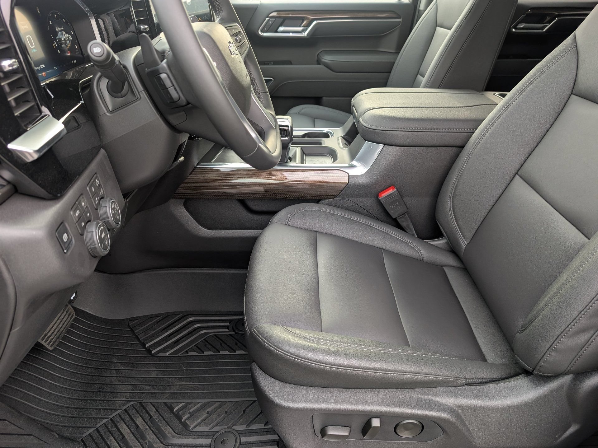 2026 Chevrolet Silverado 1500 LT Trail Boss - Photo 17