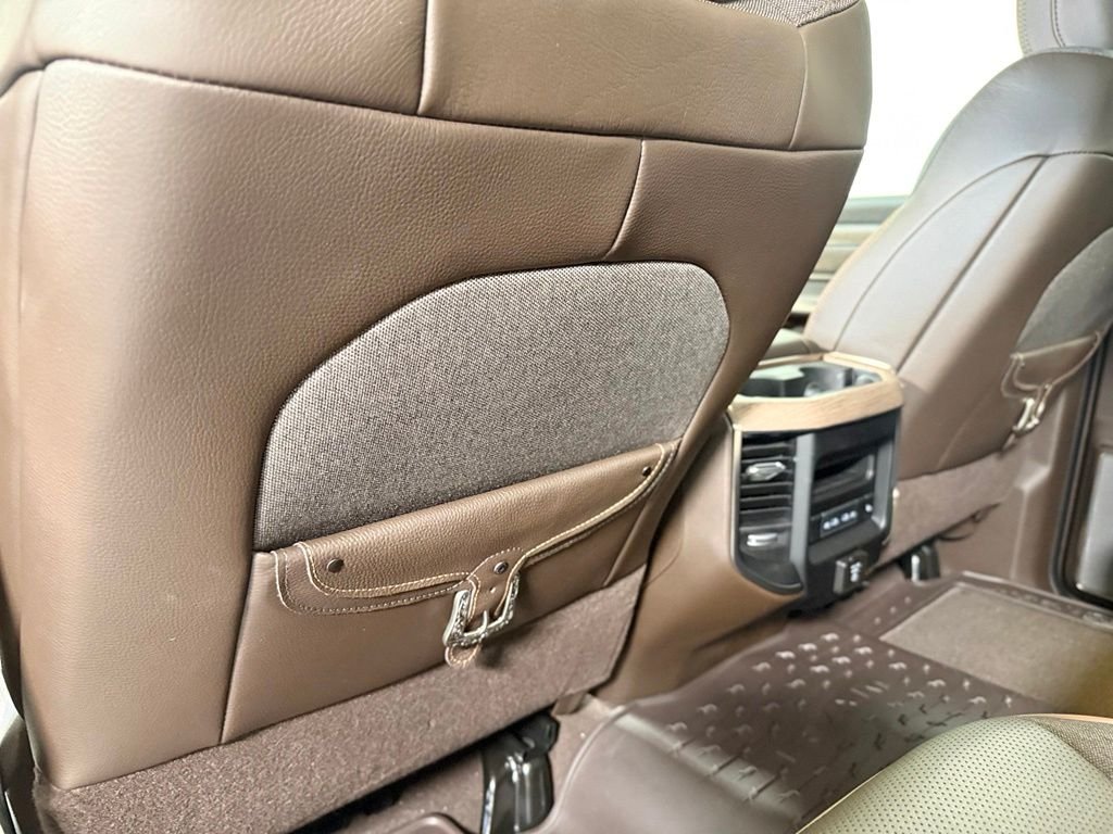 New 2026 Diamond Black Crystal Pearl-Coat Exterior Paint RAM Limited image 22