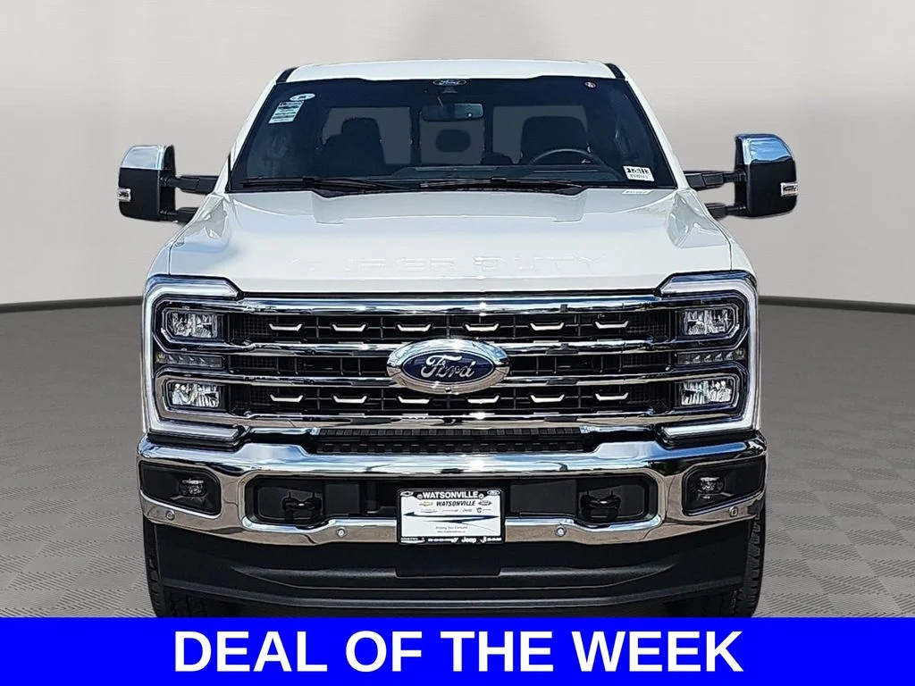 New 2026 Star White Metallic Tri-Coat Ford F-250® King Ranch® image 8