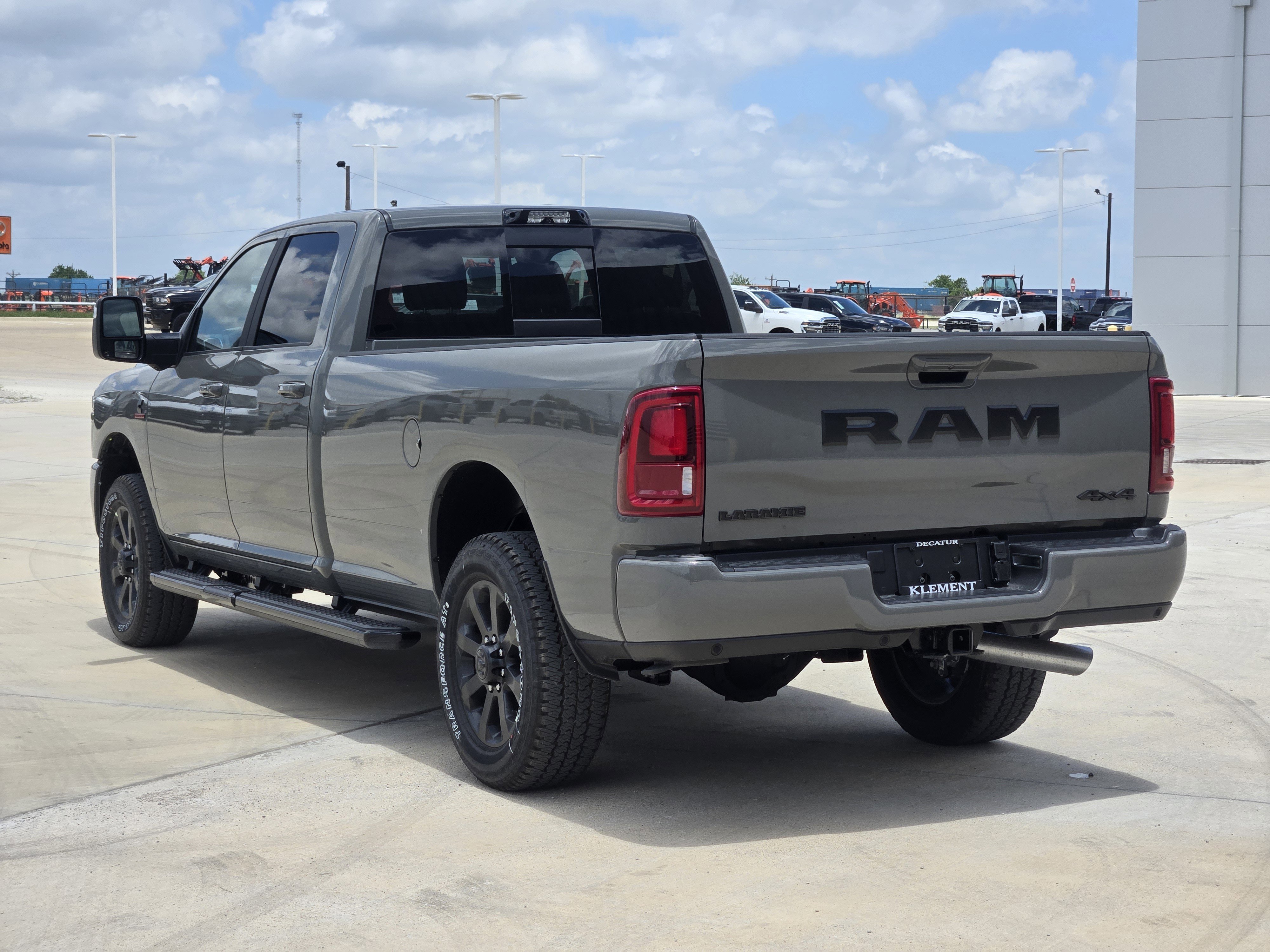 New 2026 Ceramic Gray Clear-Coat Exterior Paint RAM Laramie image 4