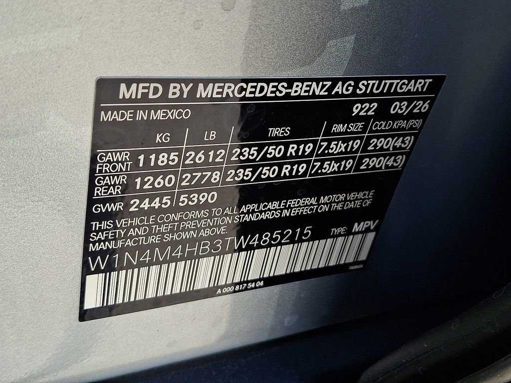 New 2026 Cirrus Silver Metallic Mercedes-Benz GLB 250 image 35
