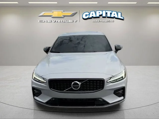 Used 2024 Silver Volvo Ultimate image 8