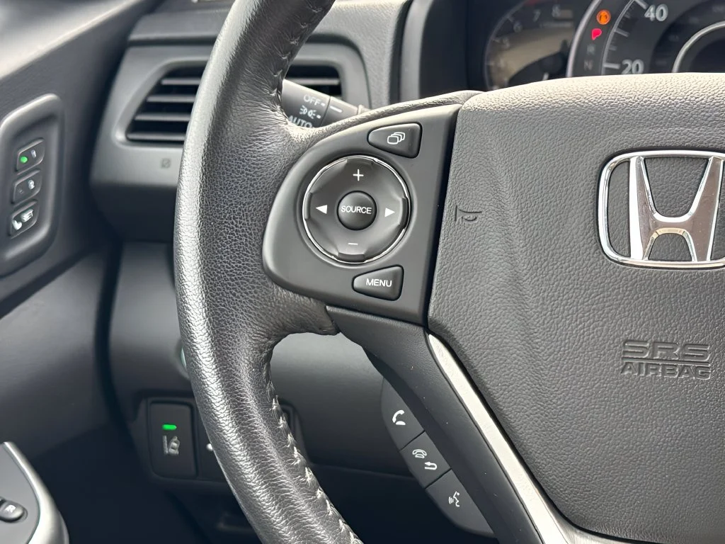 Used 2016  Honda Touring image 16