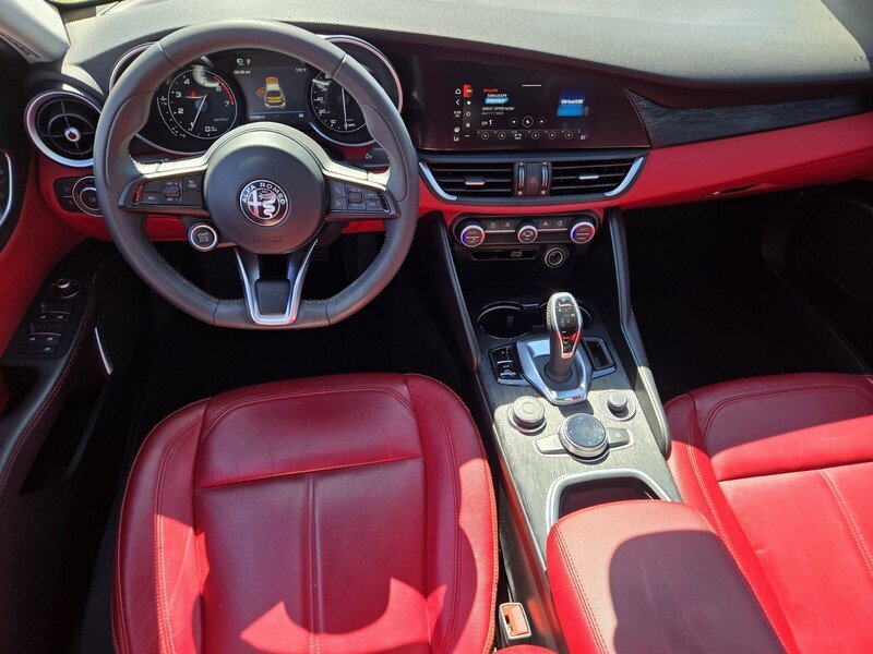 Used 2020 White Alfa Romeo RWD image 12