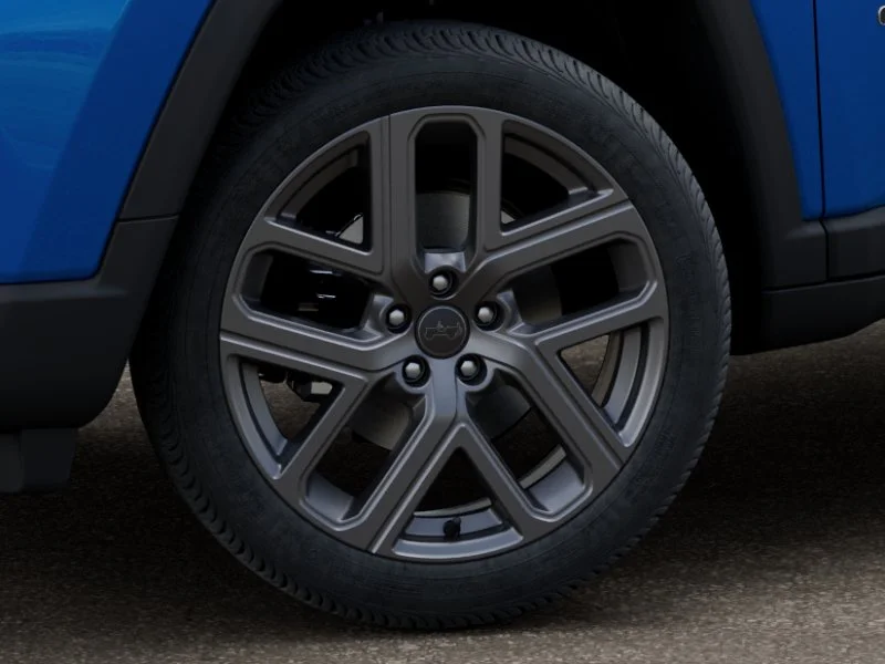 New 2026 Hydro Blue Pearl-Coat Exterior Paint Jeep Latitude Altitude image 9
