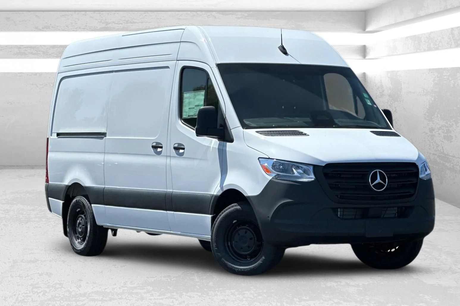 2025 Mercedes-Benz Sprinter 2500 144 WB HO's photo