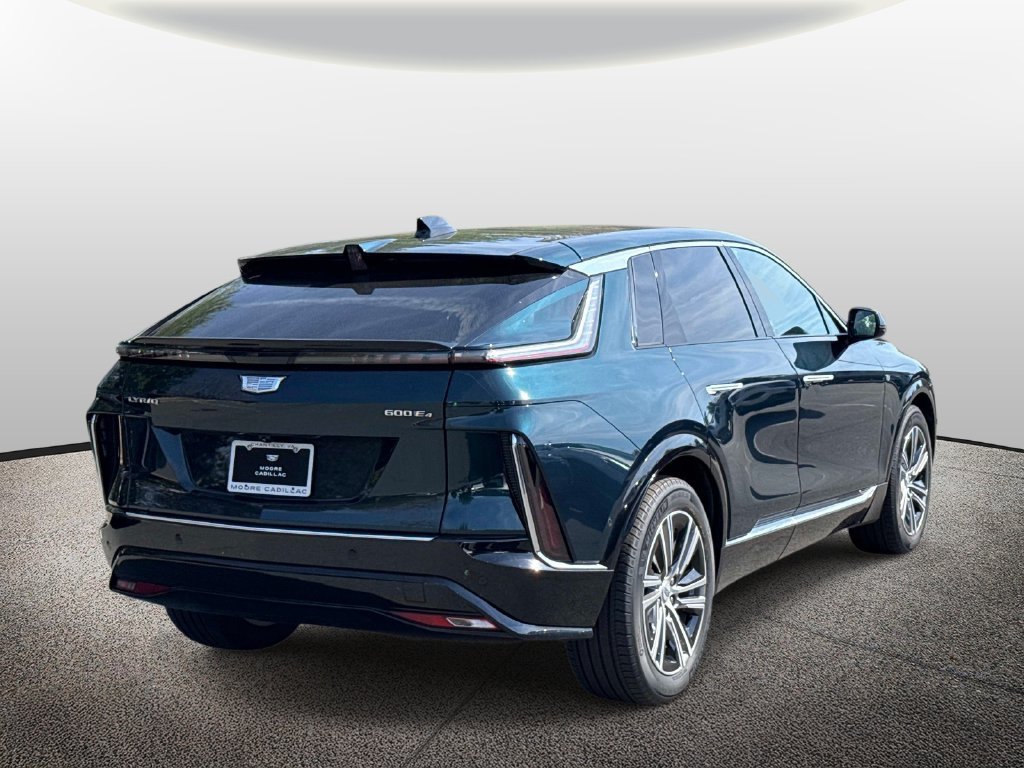 Used 2024 Cadillac LYRIQ Luxury 2 with VIN 1GYKPRRL9RZ127807 for sale in Chantilly, VA