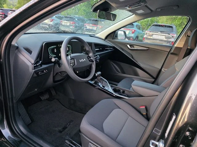 New 2026 Interstellar Gray Kia LX image 13