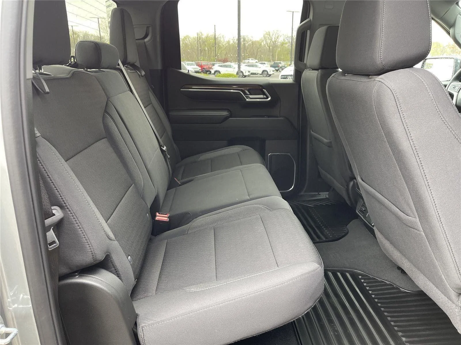 Used 2025 Sterling Gray Metallic Chevrolet LT image 37