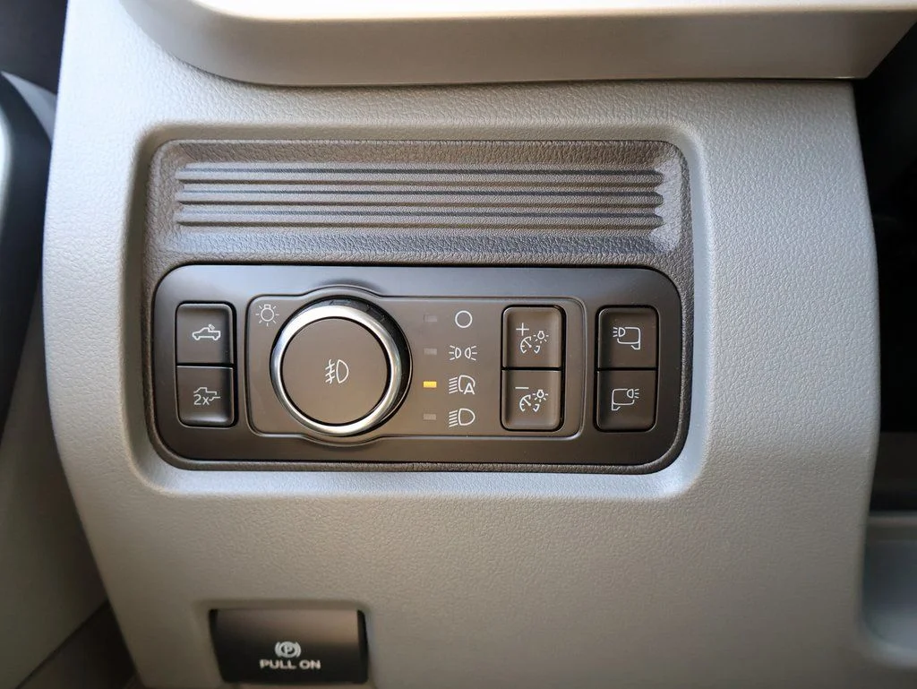 2026 Ford F-250 Super Duty XLT - Photo 30