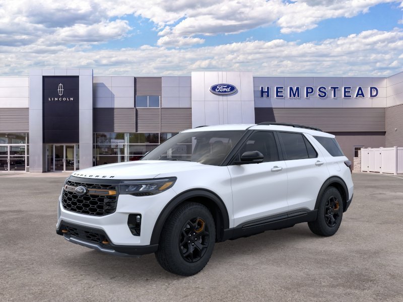 New 2026 Star White Metallic Tri-Coat Ford Tremor® image 1