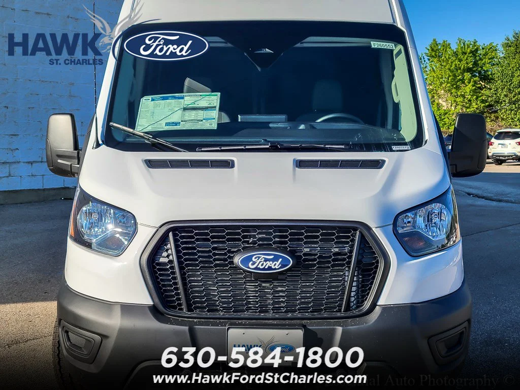 New 2026 Oxford White Ford Cargo Van image 3