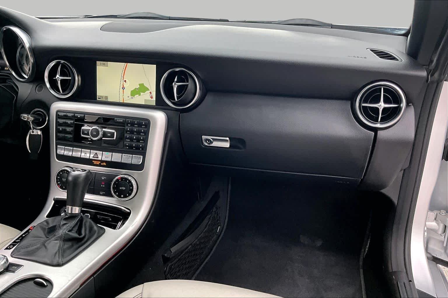 Used 2014 Iridium Silver Metallic Mercedes-Benz SLK 350 image 19