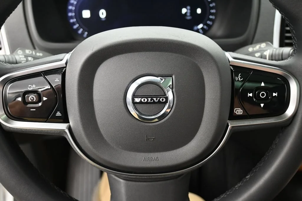 Certified Used 2023 Crystal White Volvo Plus image 11